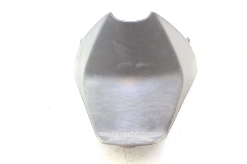 photo de UNDERSEAT PANEL PEUGEOT VIVACITY 50 (1998 - 2003) - Fixing points details