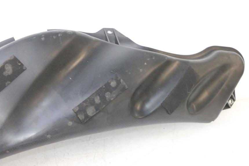 photo de UNDERSEAT PANEL YAMAHA WAVE RUNNER GP R 1200 (2000 - 2003) - Technical close-up