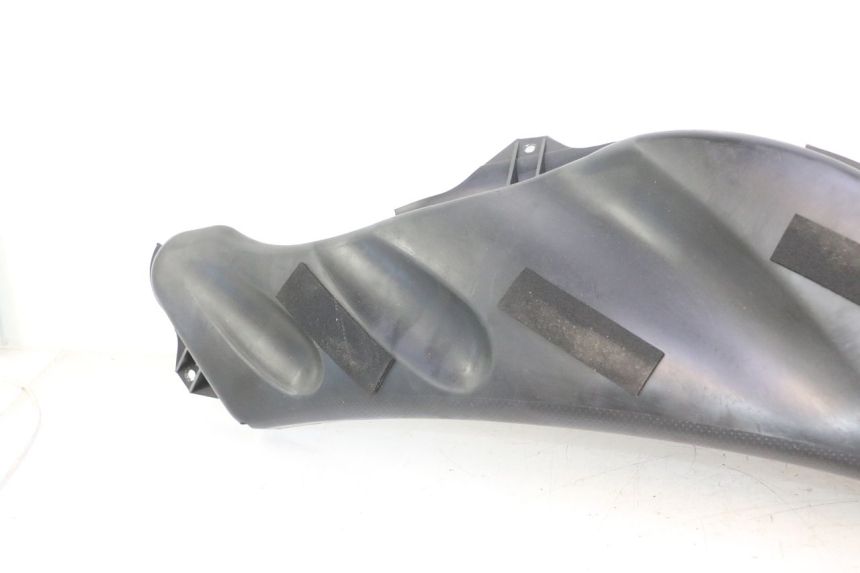photo de UNDERSEAT PANEL YAMAHA WAVE RUNNER GP R 1200 (2000 - 2003) - Surface and material condition