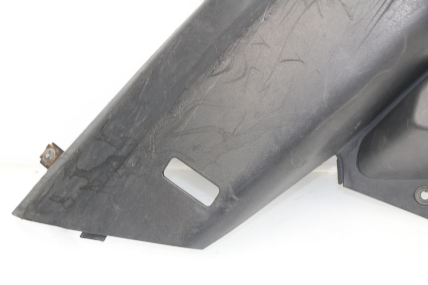 photo de UNDERSEAT COVER YAMAHA XMAX X-MAX 125 (2006 - 2009) - Product overview