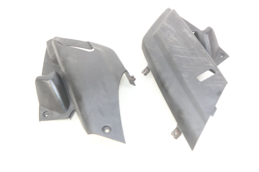 photo de UNDERSEAT COVER YAMAHA XMAX X-MAX 125 (2006 - 2009) - Alternative perspective