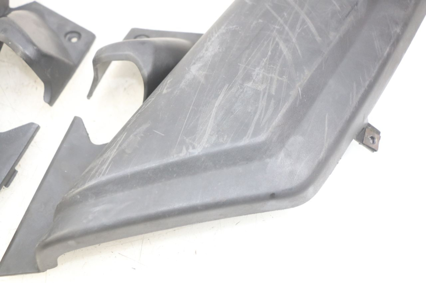 photo de UNDERSEAT COVER YAMAHA XMAX X-MAX 125 (2006 - 2009) - Product overview