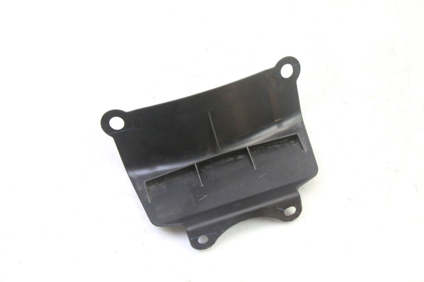 photo de UNDERSEAT PANEL YAMAHA XMAX X-MAX 125 (2021 - 2025) - Alternative perspective