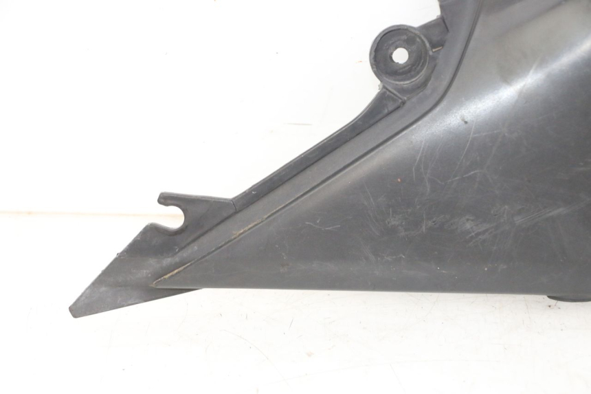 photo de UNDERSEAT PANEL YAMAHA XJN DIVERSION 600 (2000 - 2003) - Alternative perspective