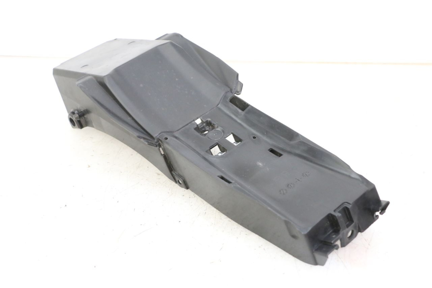 photo de UNDERSEAT PANEL YAMAHA TRACER 7 700 (2020 - 2024) - Technical close-up