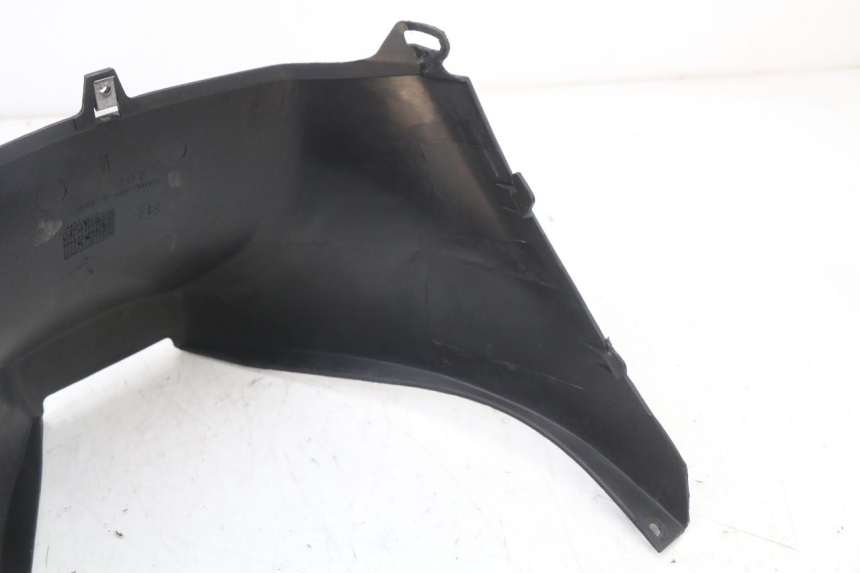 photo de UNDERSEAT COVER PIAGGIO ZIP 2T 50 (2009 - 2019) - Fixing points details