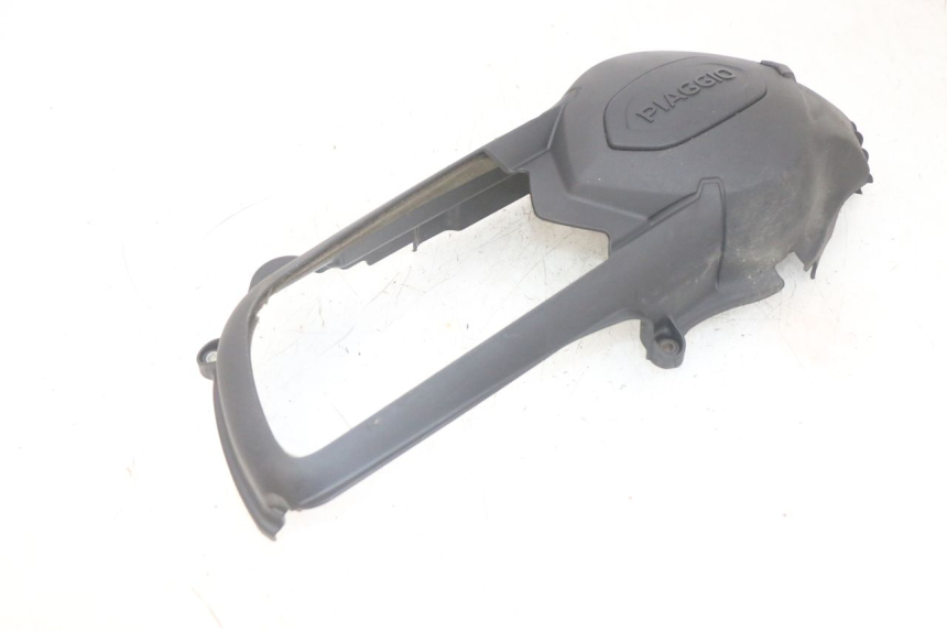 photo de TRANSMISSION COVER PIAGGIO MP3 HPE 300 (2019 - 2026) - Fixing points details