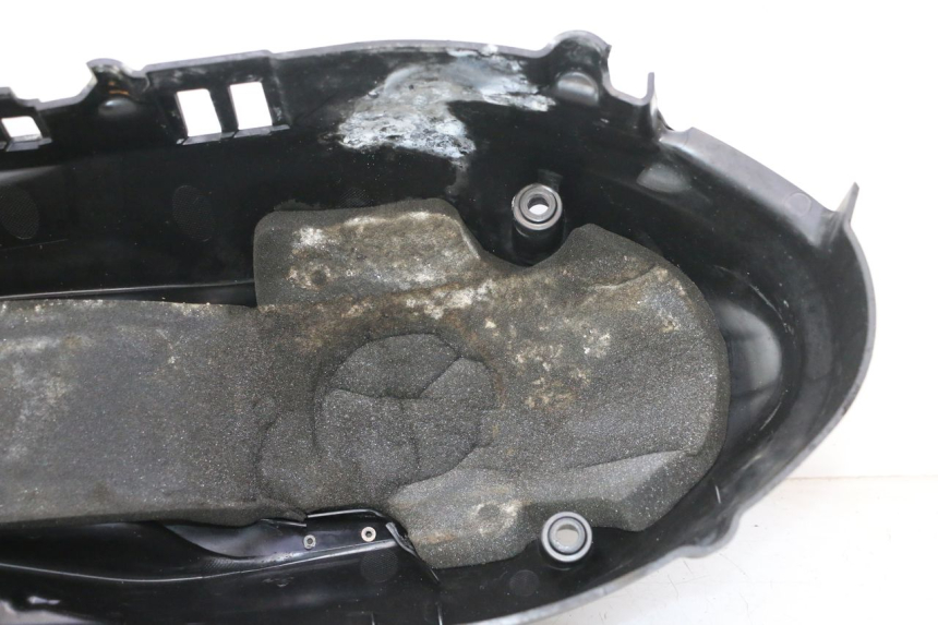 photo de TRANSMISSION COVER PIAGGIO MP3 HPE 530 (2022 - 2026) - Technical close-up