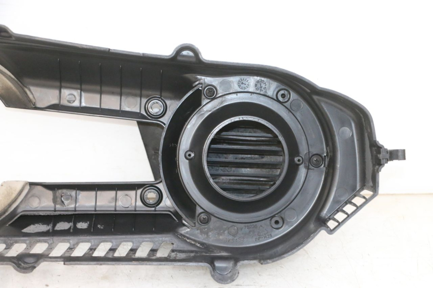 photo de TRANSMISSION COVER PIAGGIO MP3 500 (2016 - 2018) - Technical close-up