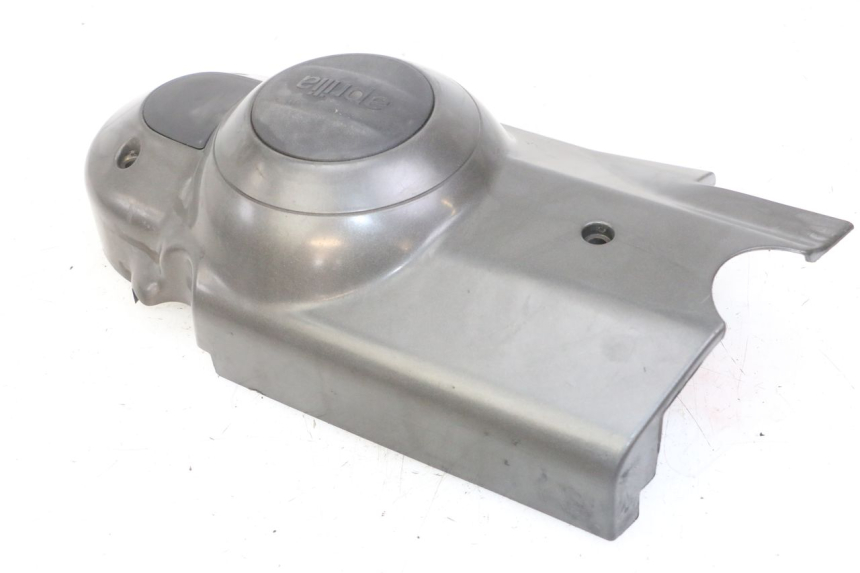 photo de TRANSMISSION COVER APRILIA SCARABEO GT TOURING 125 (1999 - 2005) - Technical close-up