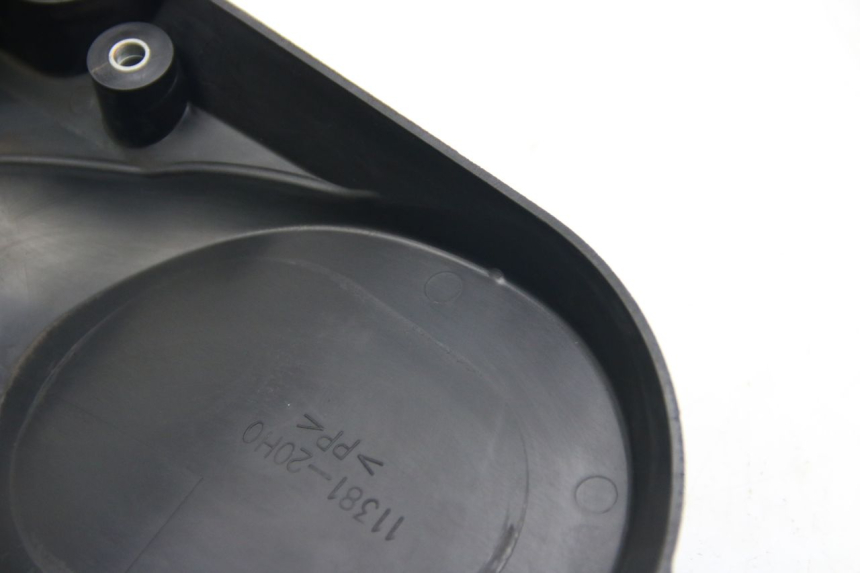 photo de TRANSMISSION COVER SUZUKI SIXTEEN 125 (2008 - 2010) - Zoom on usage condition