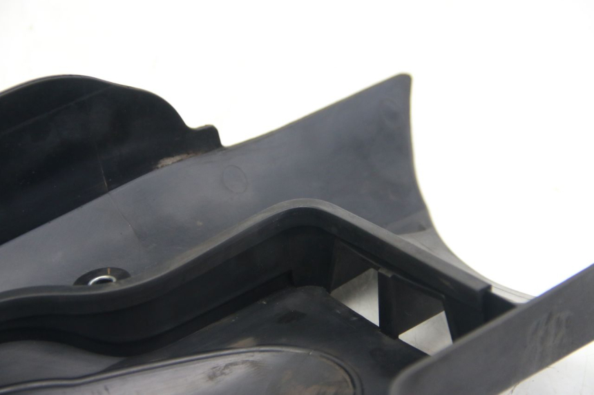 photo de TRANSMISSION COVER SUZUKI SIXTEEN 125 (2008 - 2010) - Surface and material condition