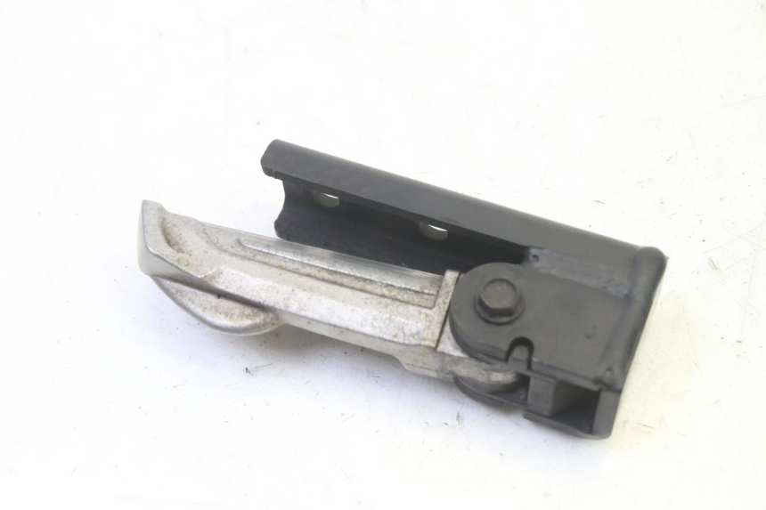 photo de REAR RIGHT FOOTREST QUADRO 4 4D 350 (2015 - 2018) - Component detail