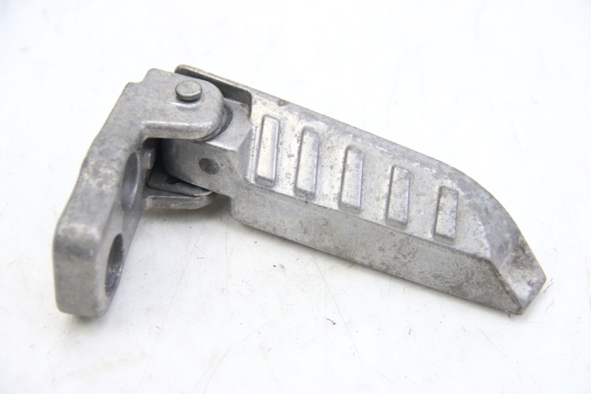 photo de RIGHT REAR FOOTPEG ECCITY ARTELEC 670 1 (2013 - 2017) - Main view