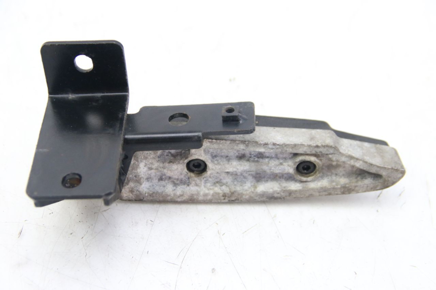 photo de RIGHT REAR FOOTREST PEUGEOT CITYSTAR 50 (2013 - 2017) - Fixing points details