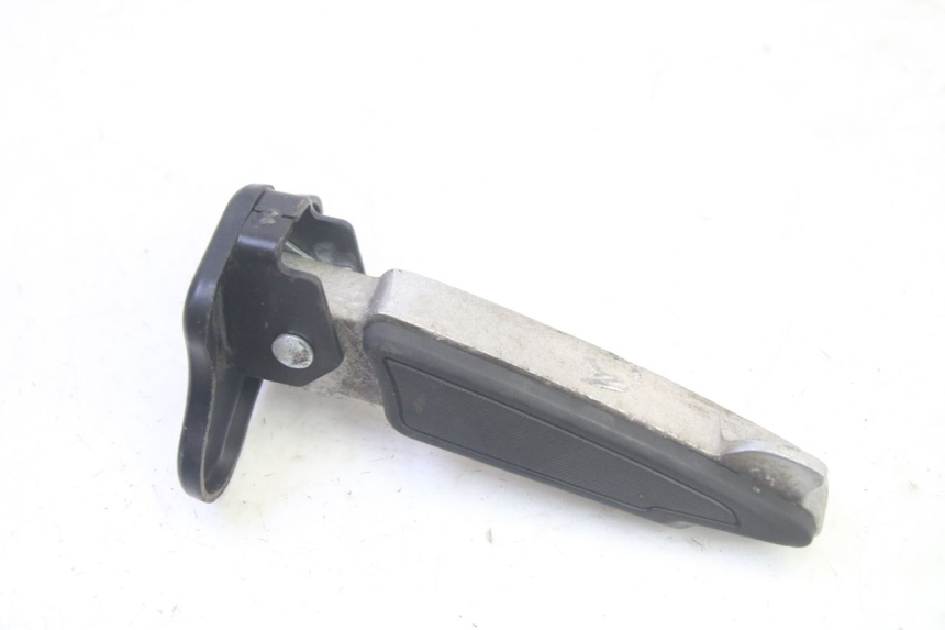 photo de RIGHT REAR FOOTREST PEUGEOT DJANGO 4T 50 (2014 - 2019) - Component detail