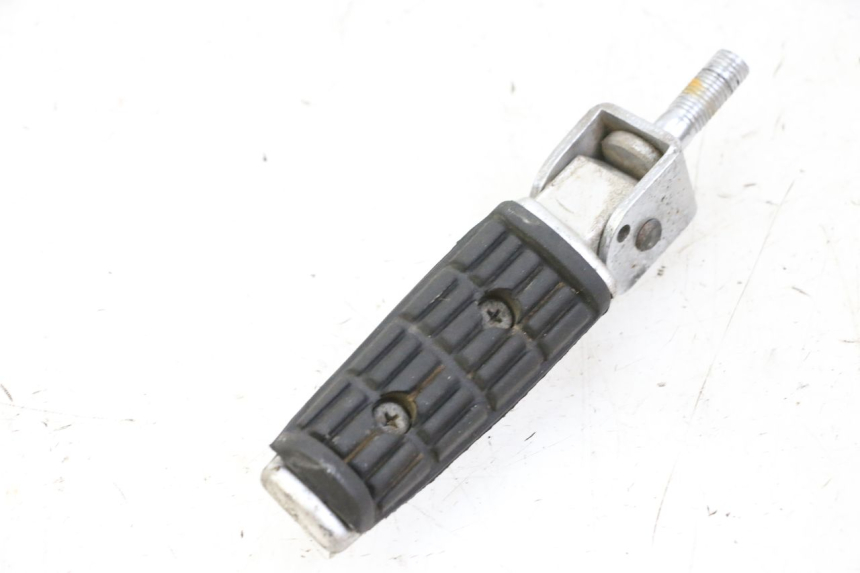 photo de REAR RIGHT FOOTREST YAMAHA FJ 36Y 1100 (1984 - 1985) - Main view