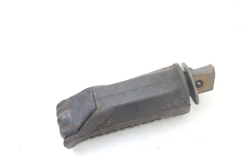 photo de REAR RIGHT FOOTREST SUZUKI GS GSE 500 (2001 - 2003) - Alternative perspective