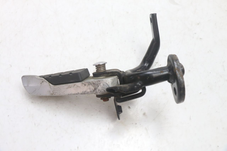 photo de REAR RIGHT FOOTREST SYM GTS EVO 125 (2009 - 2013) - Component detail