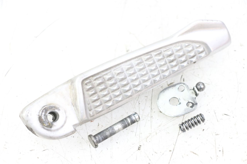 photo de REAR RIGHT FOOTREST HONDA FORZA 125 (2021 - 2025) - Main view