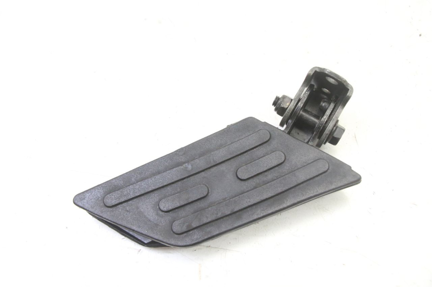 photo de REAR RIGHT FOOTREST PEUGEOT KISBEE 2T 50 (2018 - 2022) - Main view