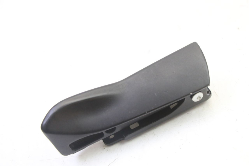 photo de REAR RIGHT FOOTREST PIAGGIO MP3 HPE 310 (2024 - 2025) - Main view