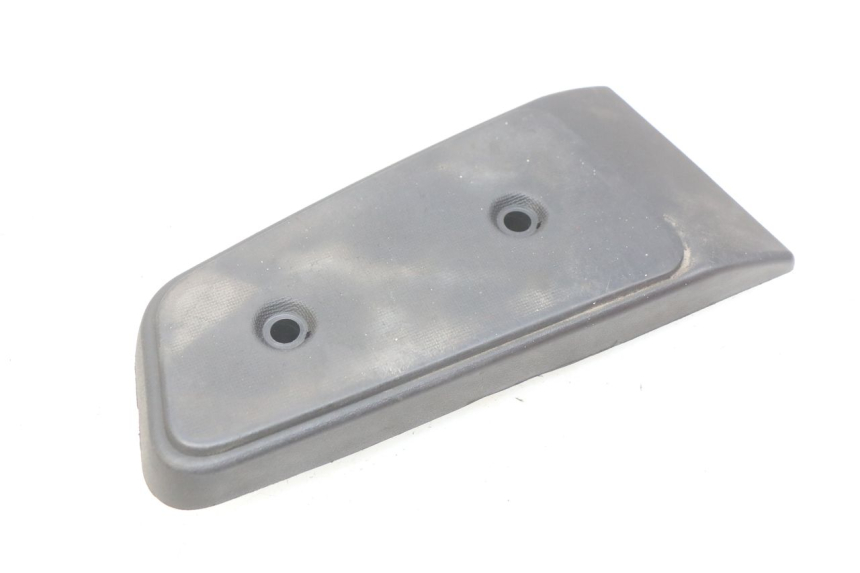 photo de RIGHT REAR FOOTREST PIAGGIO MP3 LT 300 (2010 - 2016) - Main view