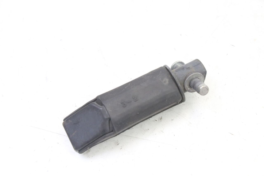 photo de REAR RIGHT FOOTREST HONDA NTV DEAUVILLE 650 (2001 - 2006) - Technical close-up