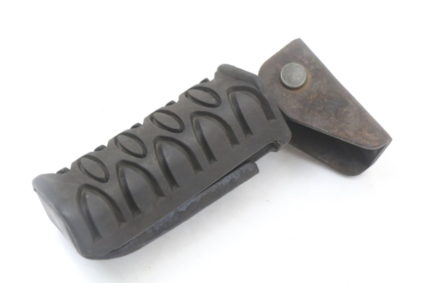 photo de REAR RIGHT FOOTREST ASTOR ORCAL 125 (2015 - 2017) - Component detail