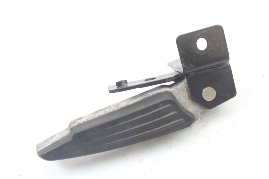 photo de REAR RIGHT FOOTREST PEUGEOT CITYSTAR 2T 50 (2018 - 2021) - Main view