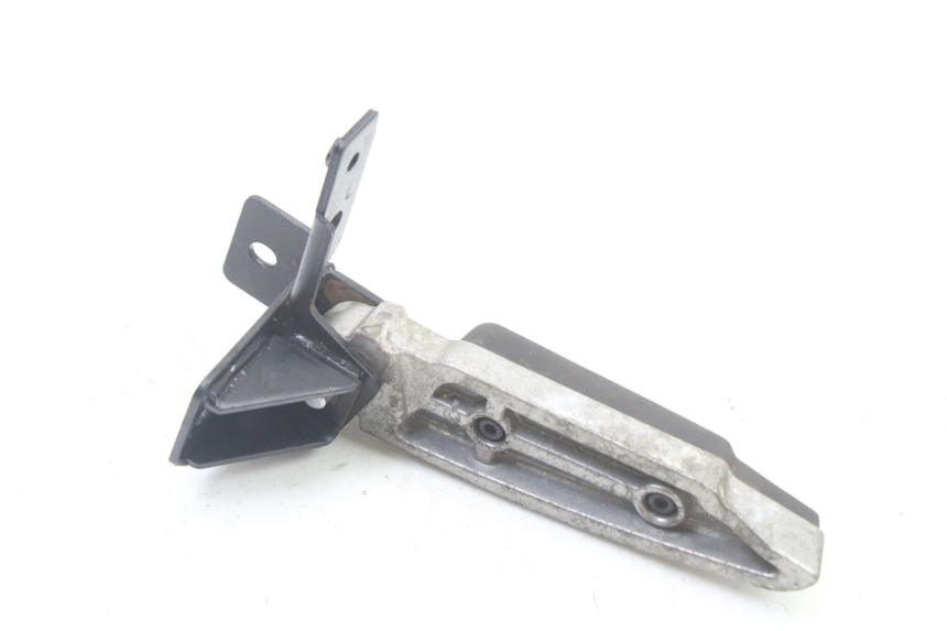 photo de REAR RIGHT FOOTREST PEUGEOT CITYSTAR 2T 50 (2018 - 2021) - Technical close-up