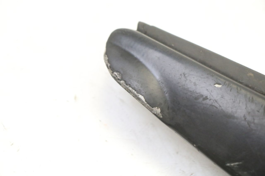 photo de REAR RIGHT FOOTREST GILERA RUNNER SL 50 (2006 - 2009) - Component detail