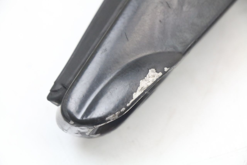 photo de REAR RIGHT FOOTREST GILERA RUNNER SP 50 (2009 - 2017) - Technical close-up