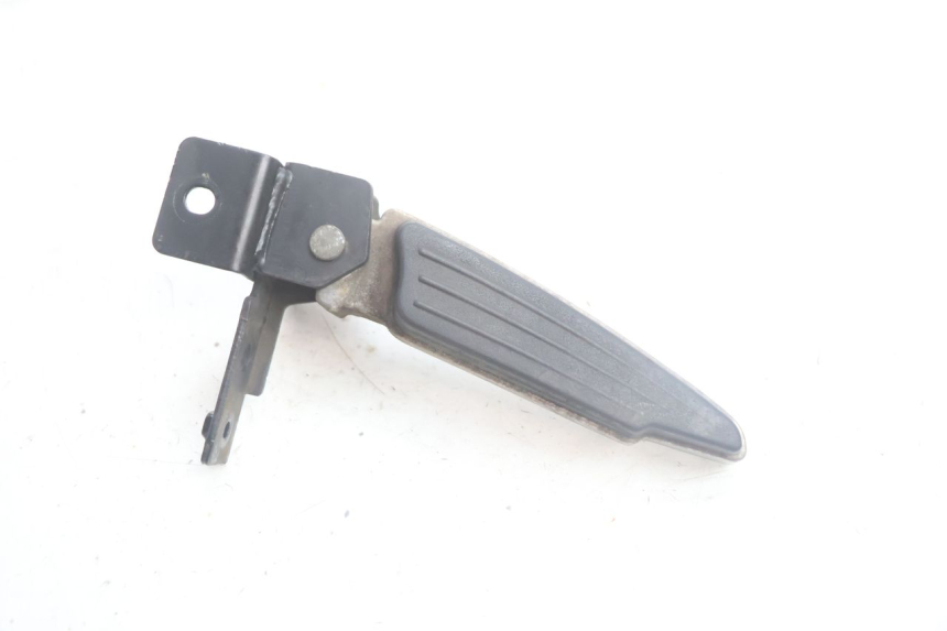 photo de REAR RIGHT FOOTREST PEUGEOT SATELIS 125 (2013 - 2018) - Main view