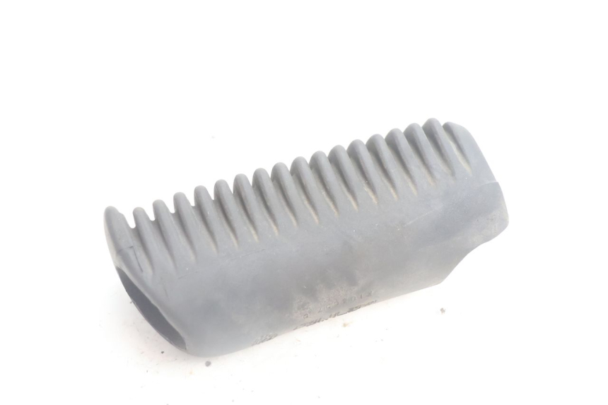 photo de REAR RIGHT FOOTREST APRILIA SCARABEO GT 125 (1999 - 2007) - Zoom on usage condition