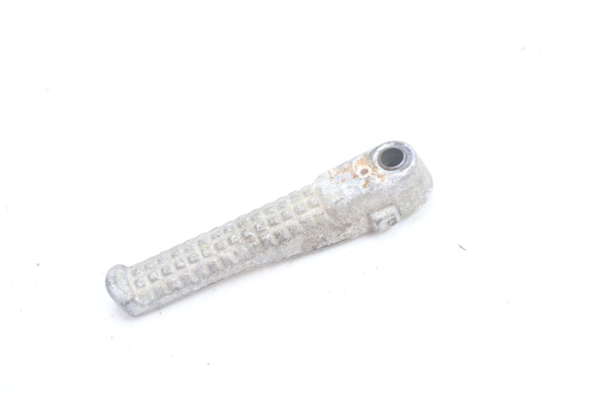 photo de REAR RIGHT FOOTREST PEUGEOT SPEEDFIGHT LC 50 (1996 - 2002) - Zoom on usage condition