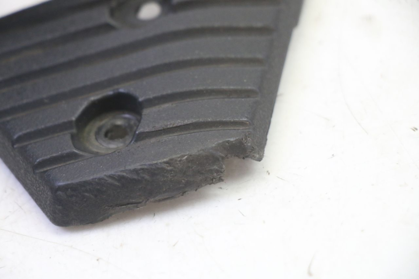 photo de REAR RIGHT FOOTREST APRILIA SR R 2T LC 50 (2018 - 2021) - Component detail