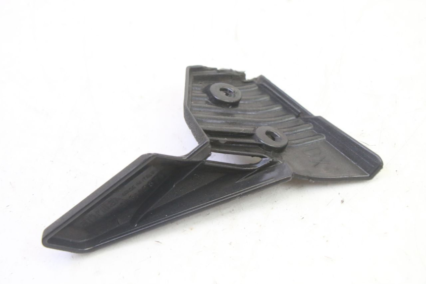 photo de REAR RIGHT FOOTREST APRILIA SR R 2T LC 50 (2018 - 2021) - Technical close-up