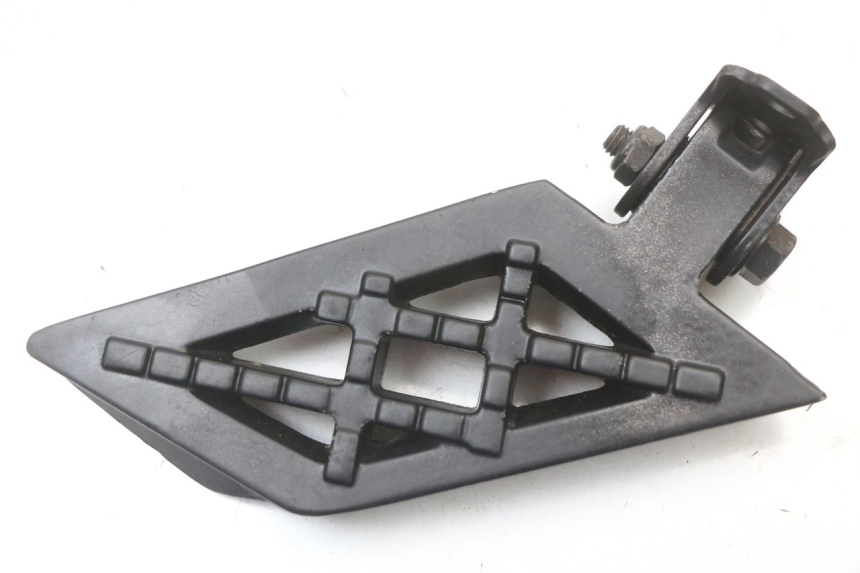 photo de REAR RIGHT FOOTREST PEUGEOT STREETZONE I 2T 50 (2018 - 2020) - Component detail