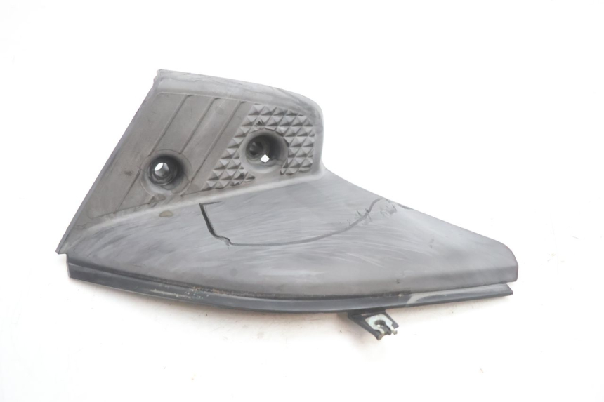 photo de REAR RIGHT FOOTREST MBK STUNT NAKED 50 (2004 - 2018) - Component detail