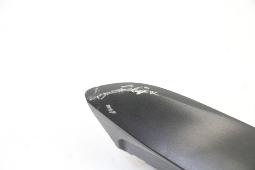 photo de REAR RIGHT FOOTREST APRILIA SXR 50 (2021 - 2023) - Technical close-up