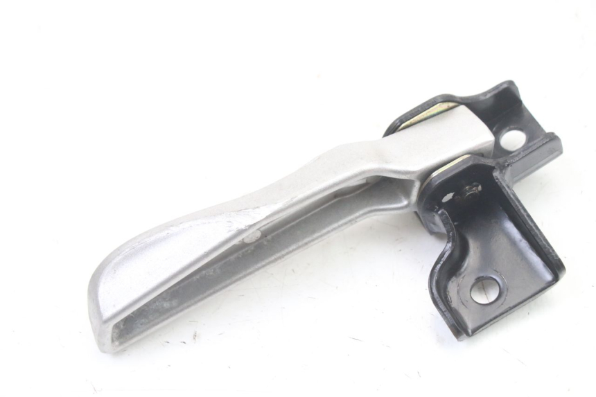 photo de REAR RIGHT FOOTREST PEUGEOT TWEET 4T 50 (2023 - 2025) - Technical close-up