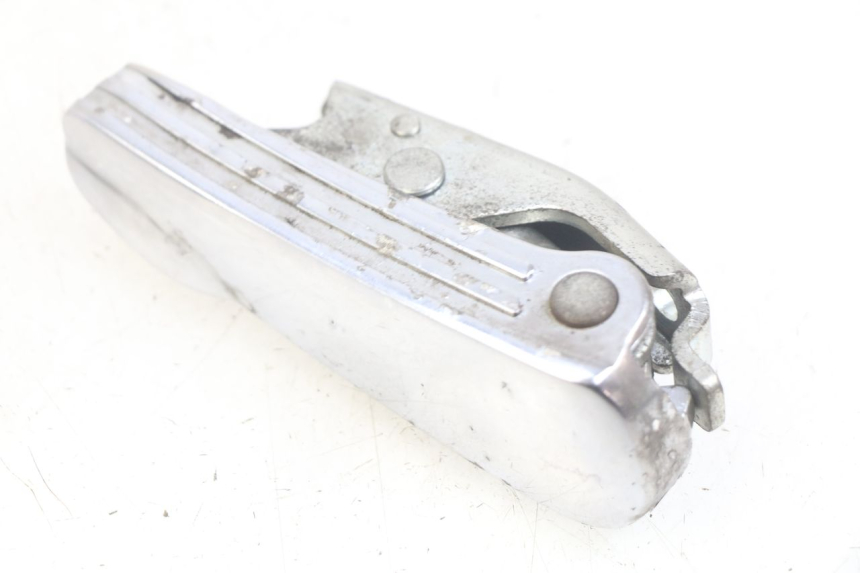 photo de RIGHT REAR FOOTREST PIAGGIO VESPA GRANTURISMO 125 (2003 - 2007) - Alternative perspective