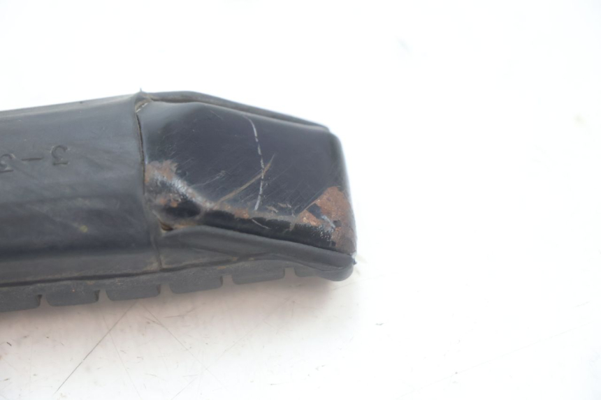 photo de REAR RIGHT FOOTREST HONDA XLV VARADERO 125 (2007 - 2012) - Product overview