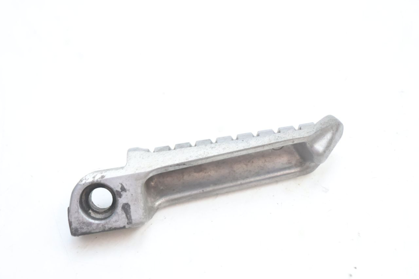 photo de REAR RIGHT FOOTREST KAWASAKI ZX-6R ZX6R 600 (1995 - 1997) - Component detail