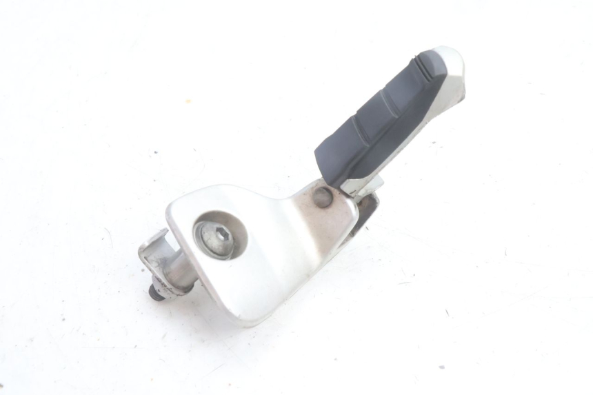 photo de REAR LEFT FOOTREST BMW C1 125 (2000 - 2003) - Main view