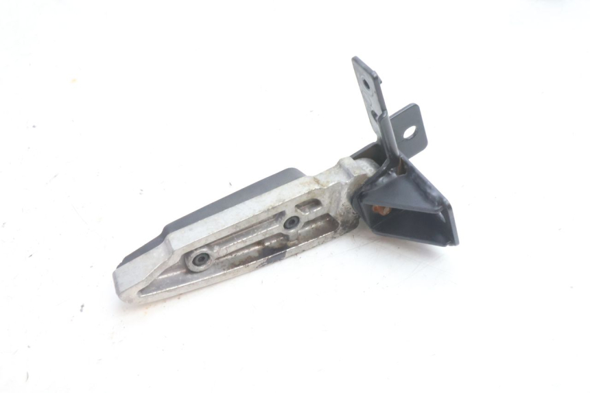 photo de REAR LEFT FOOTREST PEUGEOT CITYSTAR 2T 50 (2018 - 2021) - Component detail