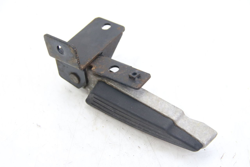 photo de LEFT REAR FOOTREST PEUGEOT CITYSTAR 50 (2013 - 2017) - Alternative perspective