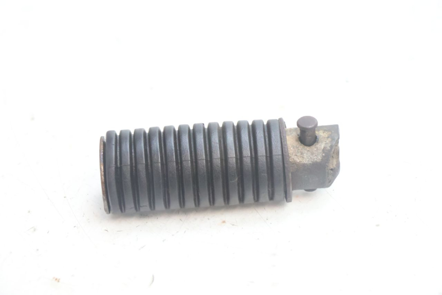 photo de REAR LEFT FOOTREST SUZUKI DR S 600 (1985 - 1989) - Main view