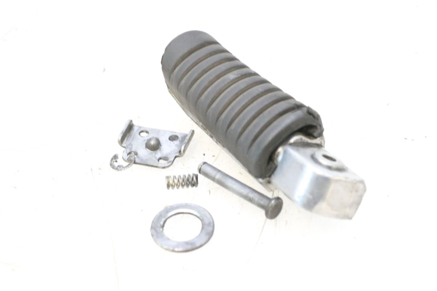photo de REAR LEFT FOOTREST KAWASAKI ER-6 ER6 F ABS 650 (2012 - 2016) - Technical close-up